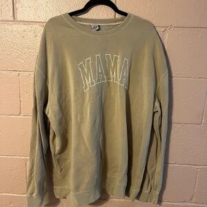MAMA crewneck